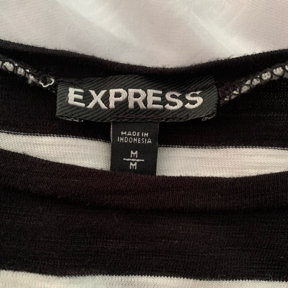 Lightweight Cotton Model Dress - Picture 4 of 5